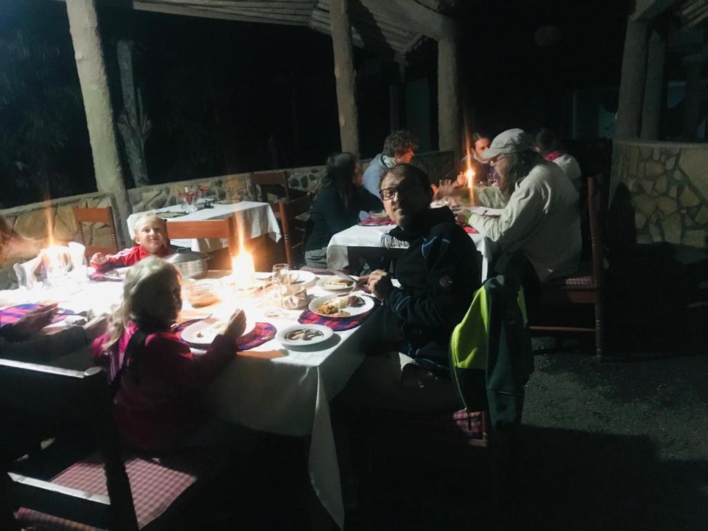 ארושה Songota Falls Lodge מראה חיצוני תמונה
